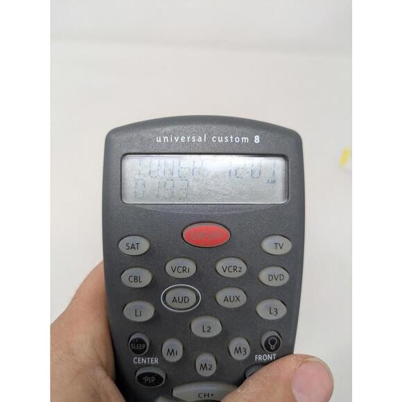 Original RCA RC810A Universal Remote Control Custom 8 Device Learning - Picture 2 of 4